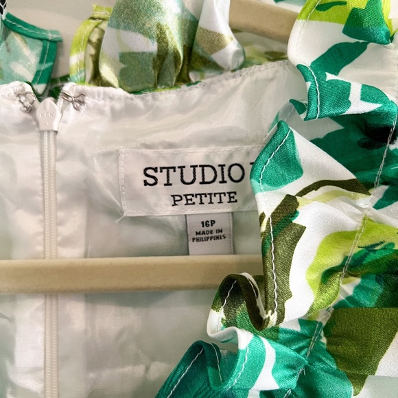 Studio I Floral Dress - Picture 5 of 6